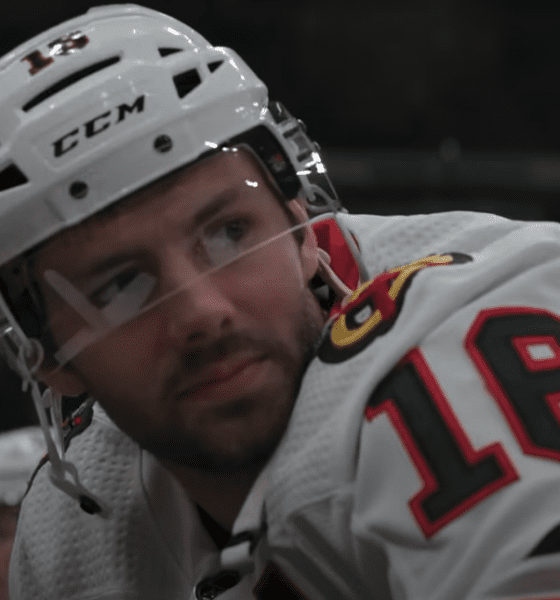 Chicago Blackhawks, Jason Dickinson